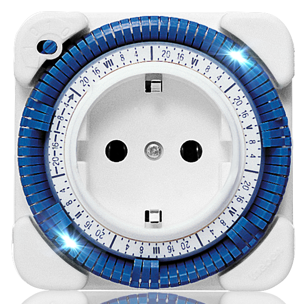 Produktfoto der analogen Theben Timer 27 Zeitschaltuhr mit mechanischem Wochenprogramm Freigestelltes Foto der analogen Steckdosen-Zeitschaltuhr Theben Timer 27 mit blauem Programmring.
